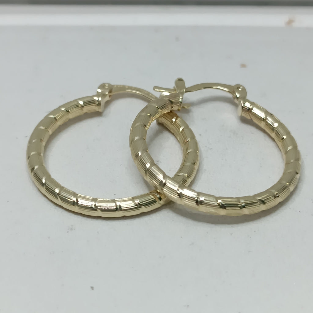 ARETES ARRACADAS LABRADAS 14K 3.2 GR (NUEVO)