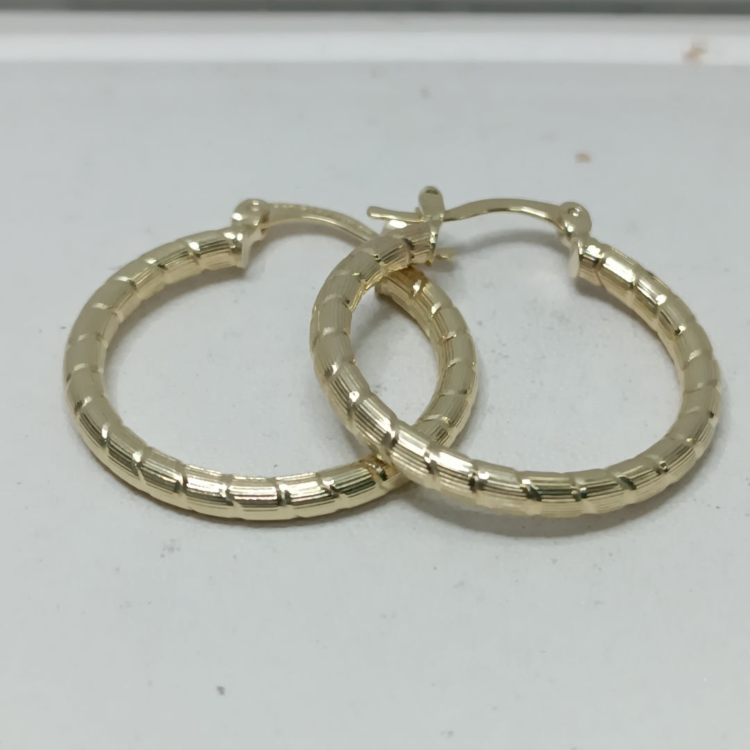 ARETES ARRACADAS LABRADAS 14K 3.2 GR (NUEVO)