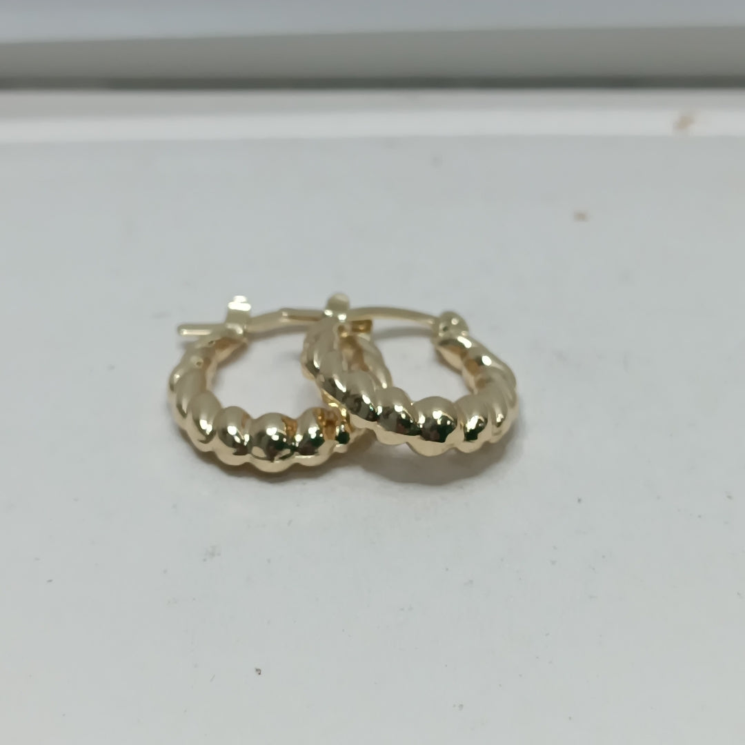 ARETES ARRACADAS TZL HUECAS 14K 1.5 GR (NUEVO)