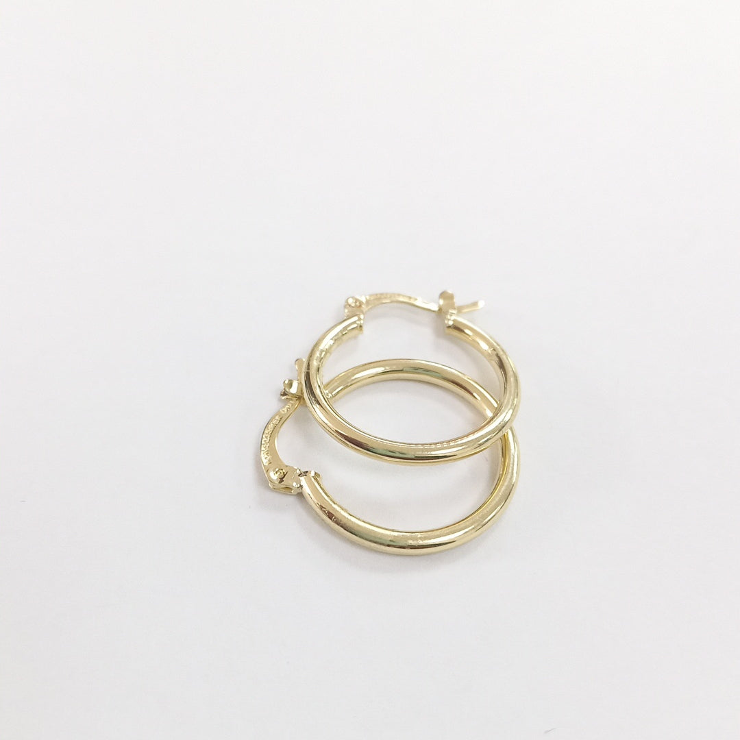 ARETES TEJIDO ARRACADAS LISAS 14K 1.1 GR (NUEVO)