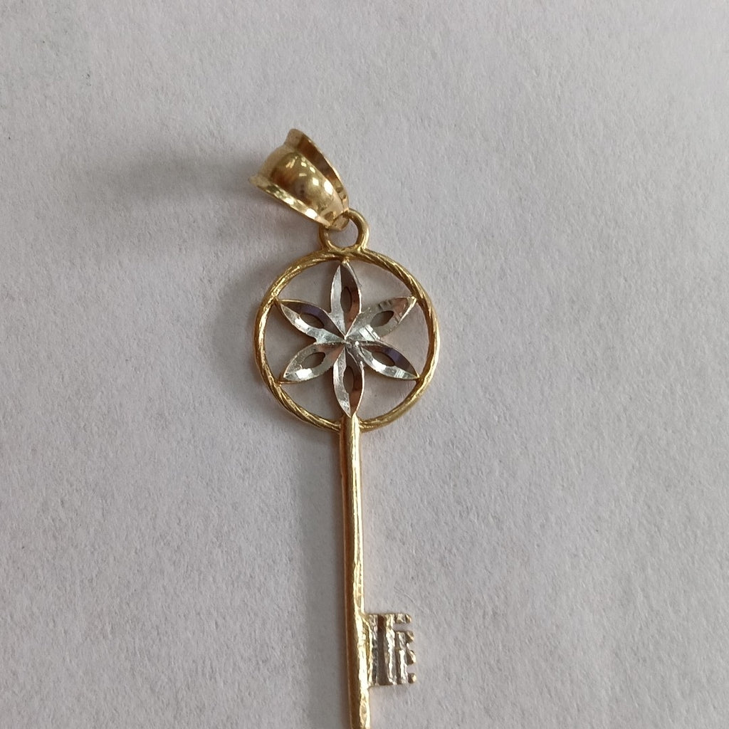 DIJE ORO 14 K 0.7 GRMS (SEMINUEVO)