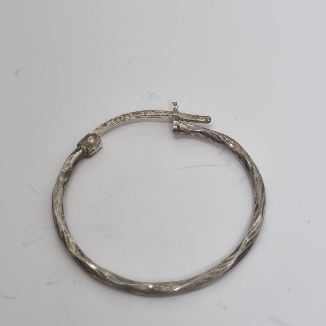 ARETES PAR PLATA 1.4 GRMS (SEMINUEVO)