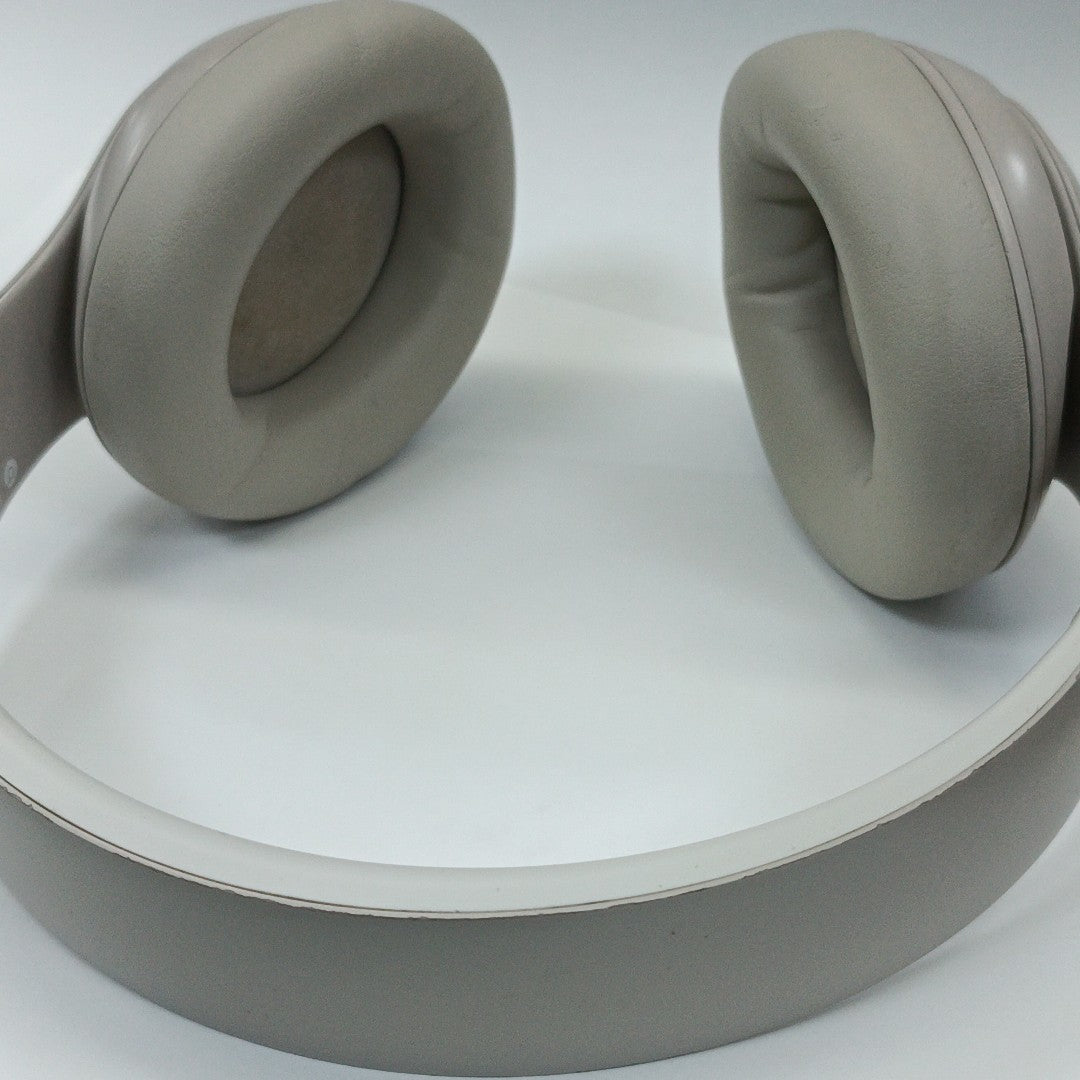 AUDIFONOS BEATS STUDIO PRO INALAMBRICO OVER EAR (SEMINUEVO)