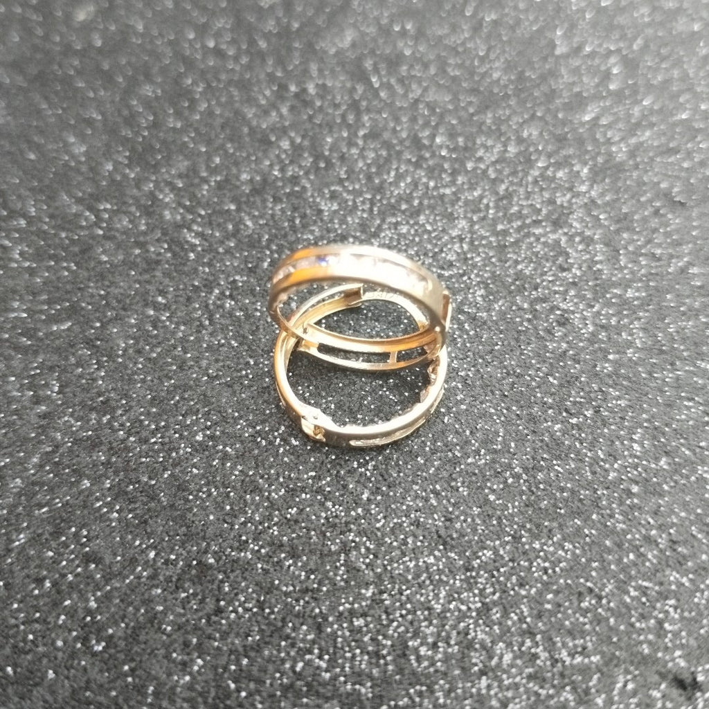 ARRACADAS PAR ORO 10 K 1,80 GRMS (SEMINUEVO)