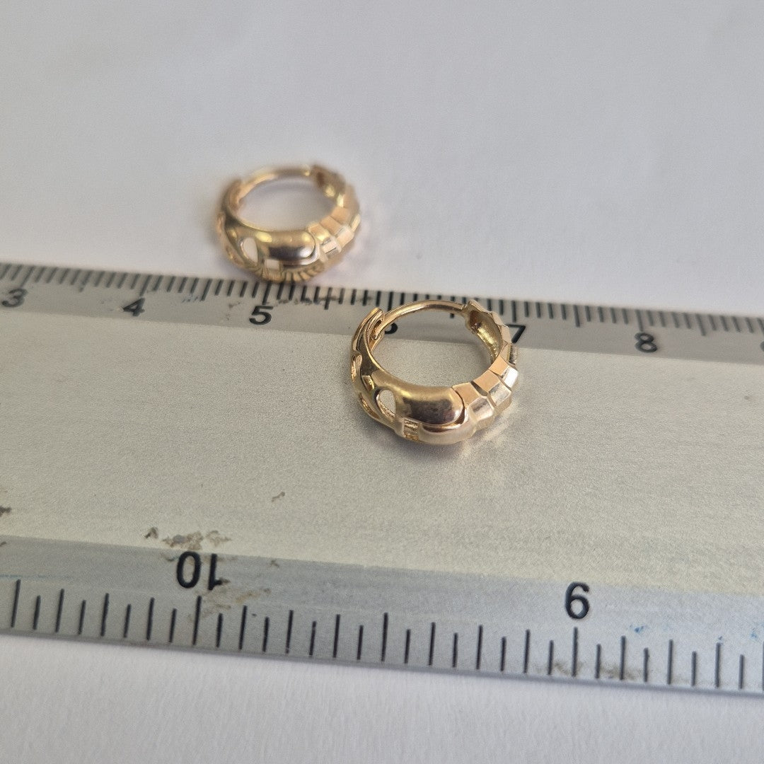 HUGGIES ORO 14K 2 (NUEVO)