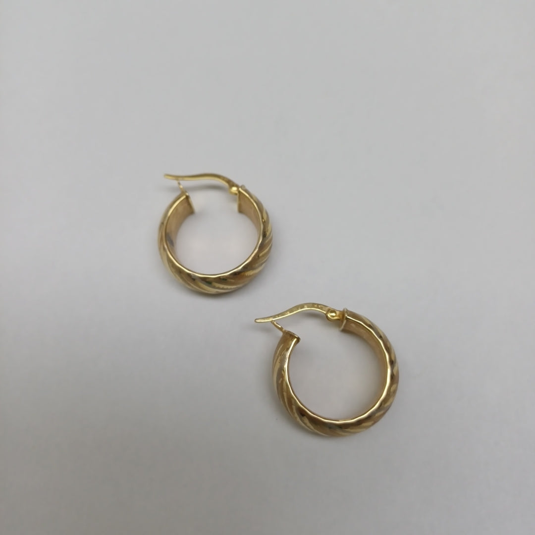 ARRACADAS PAR ORO 14 K 3.4 GRMS (SEMINUEVO)