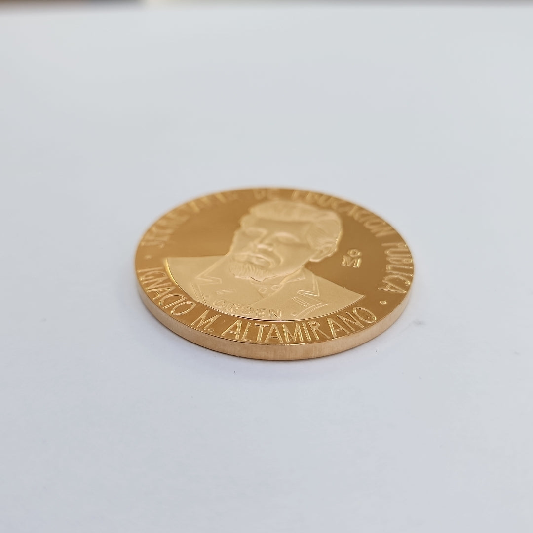 MEDALLA CONMEMORATIVA ORO 21 K 41.7 GRMS (SEMINUEVO)
