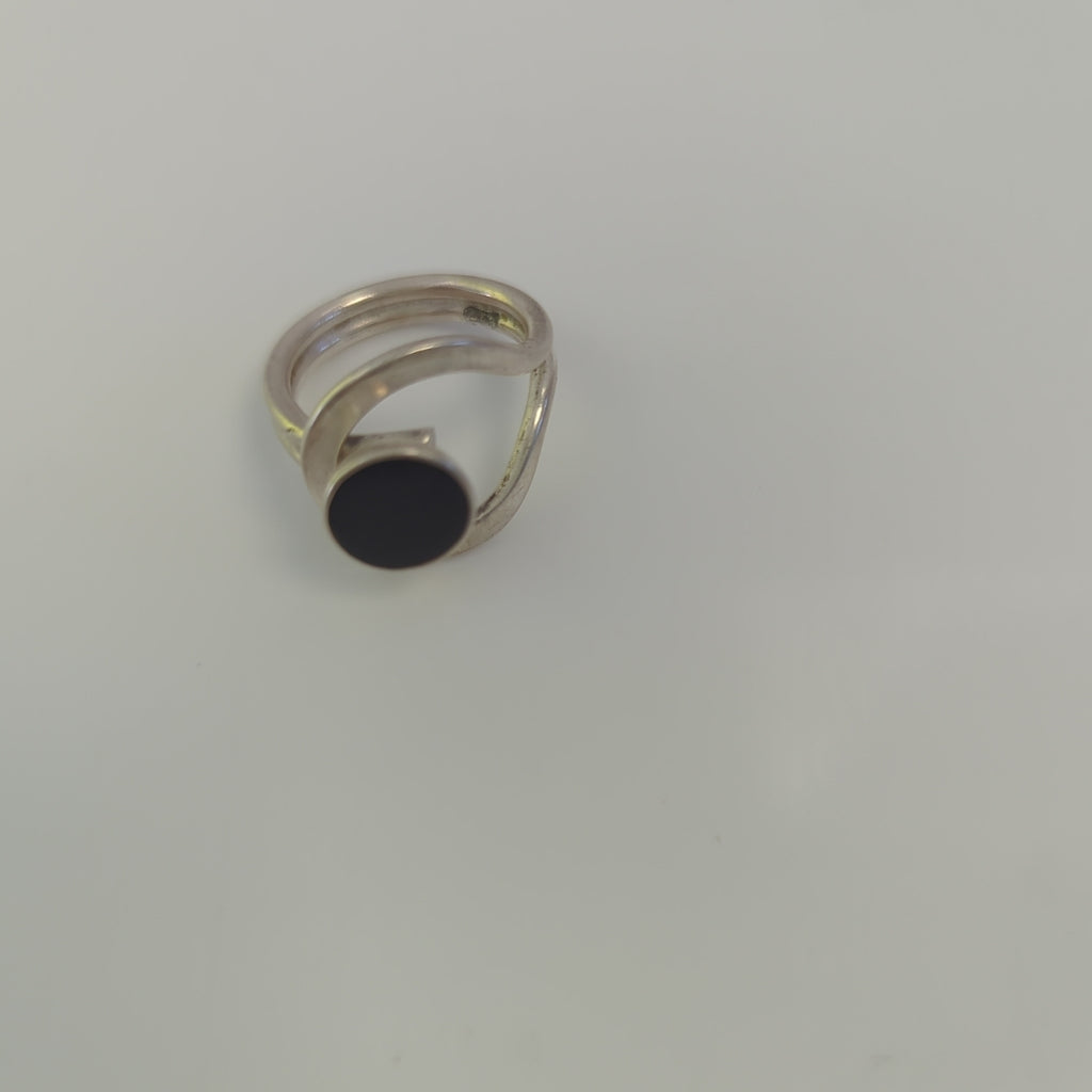ANILLO, DIJE PLATA 14.8 GRMS (SEMINUEVO)