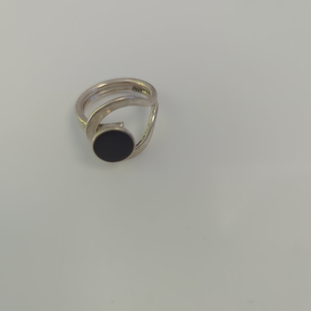 ANILLO, DIJE PLATA 14.8 GRMS (SEMINUEVO)
