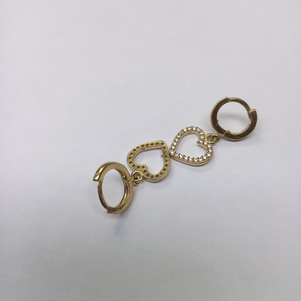 ARETES FIG CORAZON C CIRCONIAS 10K 2.6 GR (NUEVO)