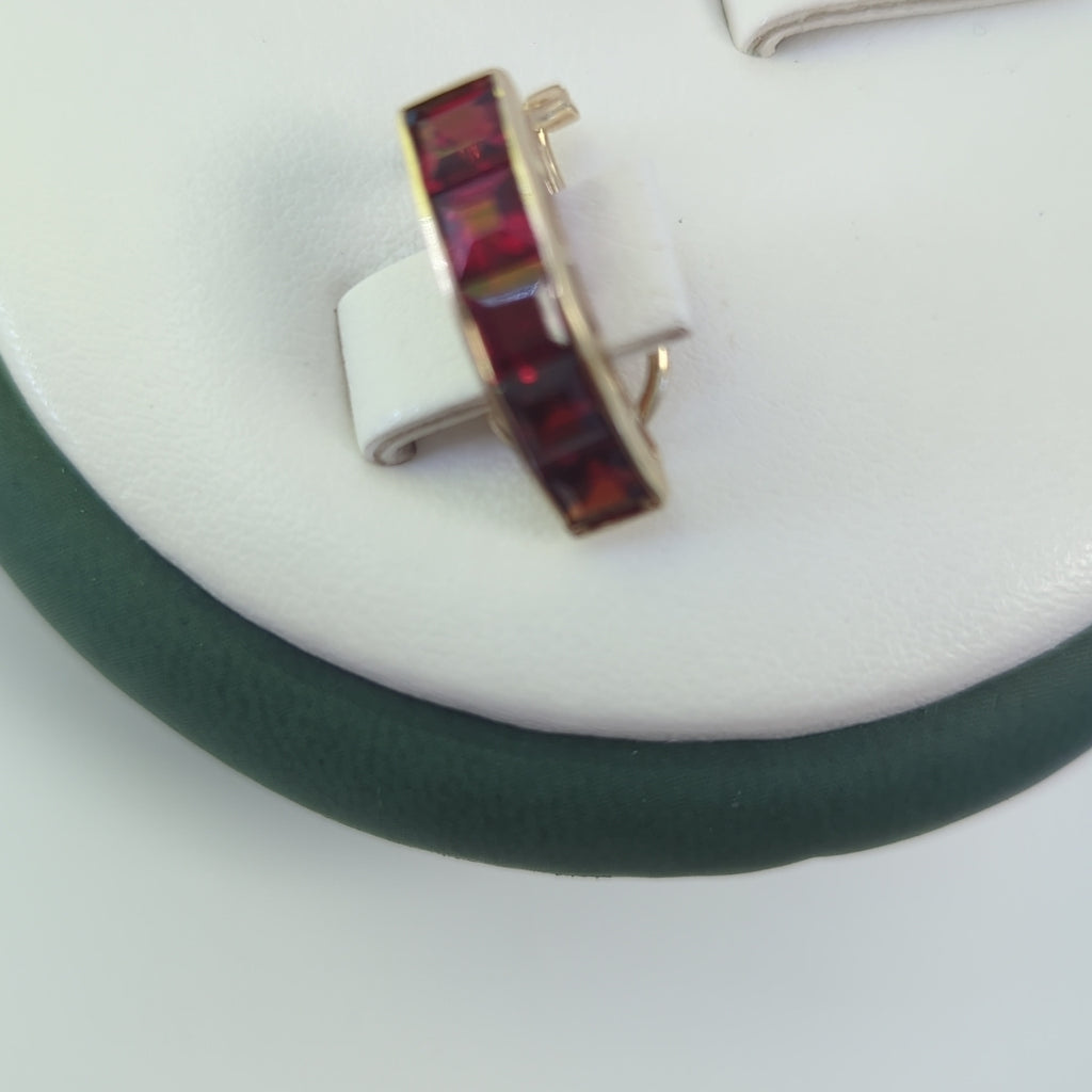 ARETES PAR ORO 14 K 3.9 GRMS (SEMINUEVO)