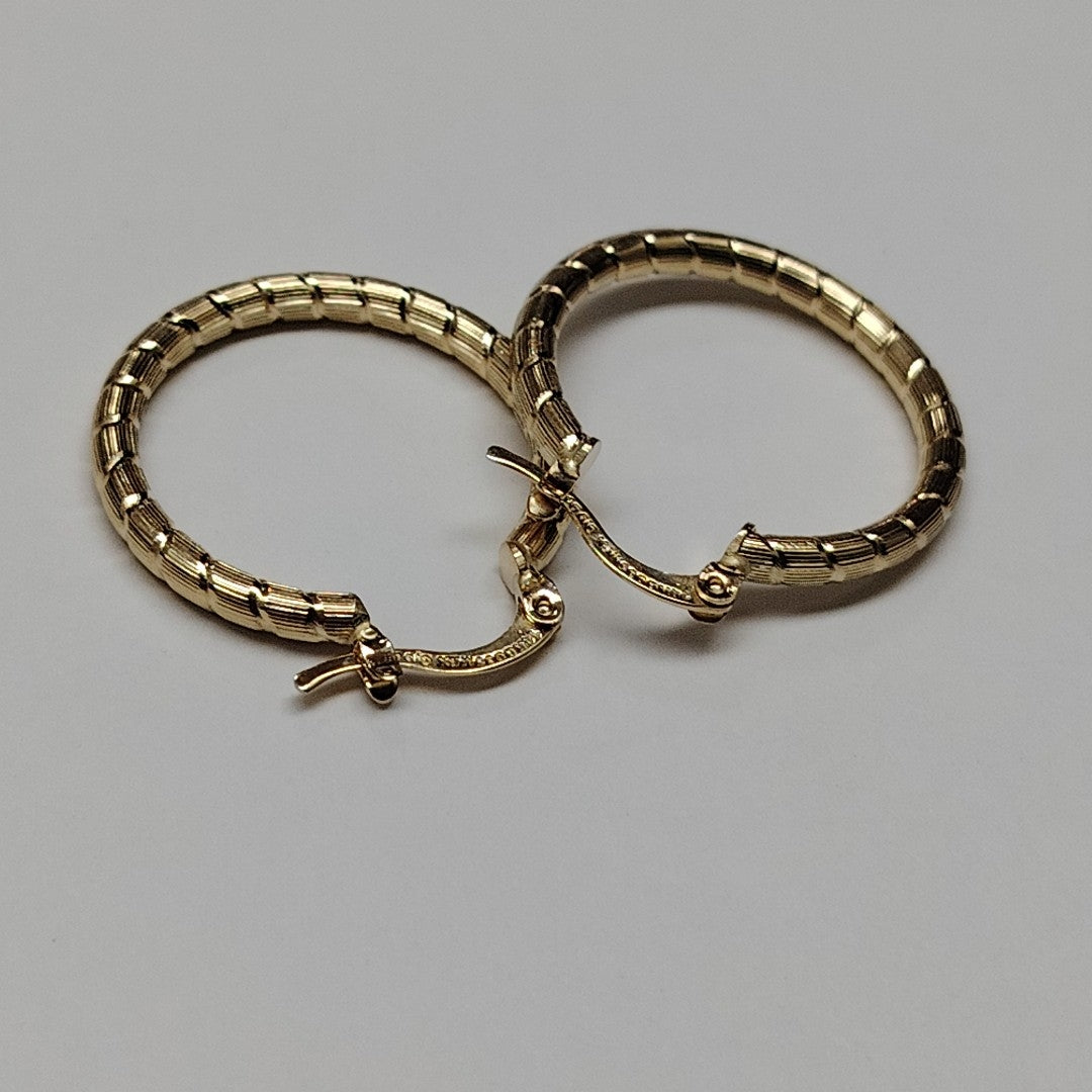 ARETES ARRACADAS LABRADAS 14K 3.3 GR (NUEVO)