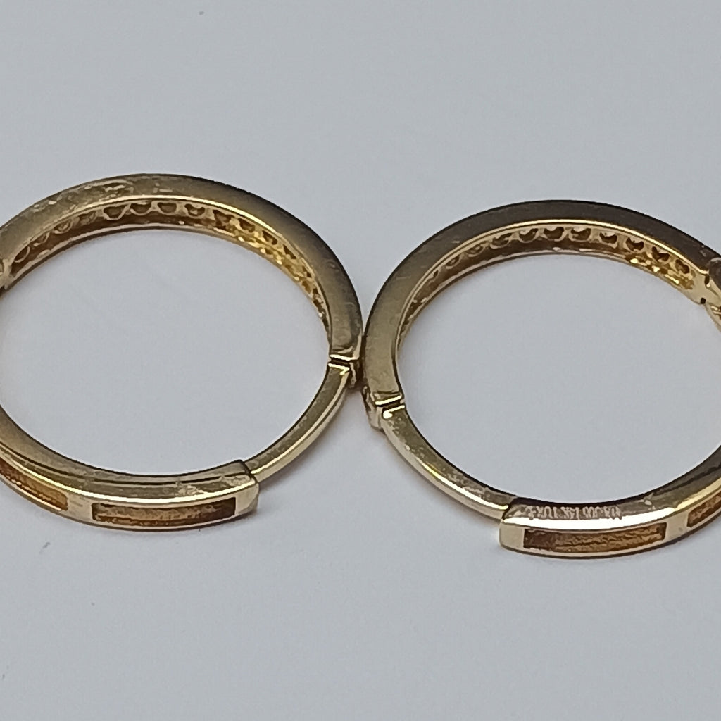 HUGGIES ORO 14K 1.5 (NUEVO)