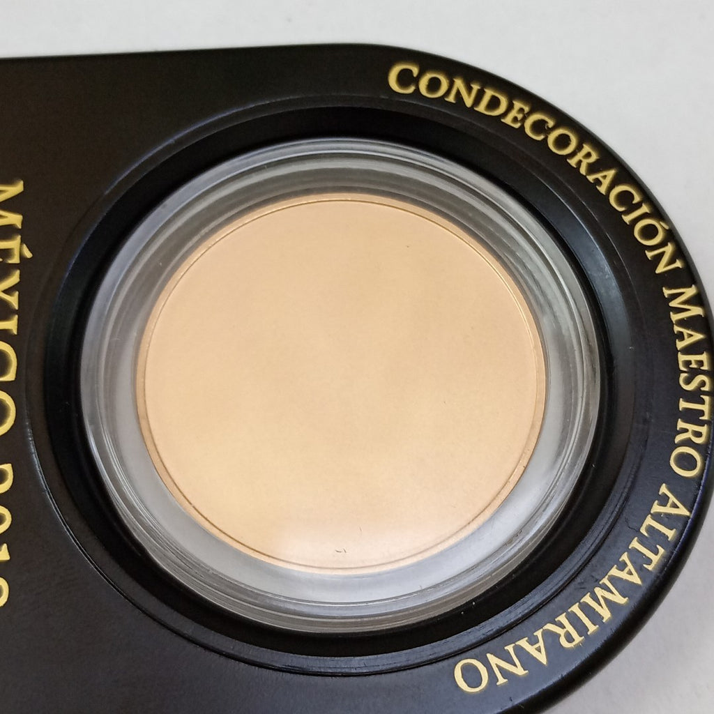 MEDALLA CONMEMORATIVA ORO 21 K 42 GRMS (SEMINUEVO)