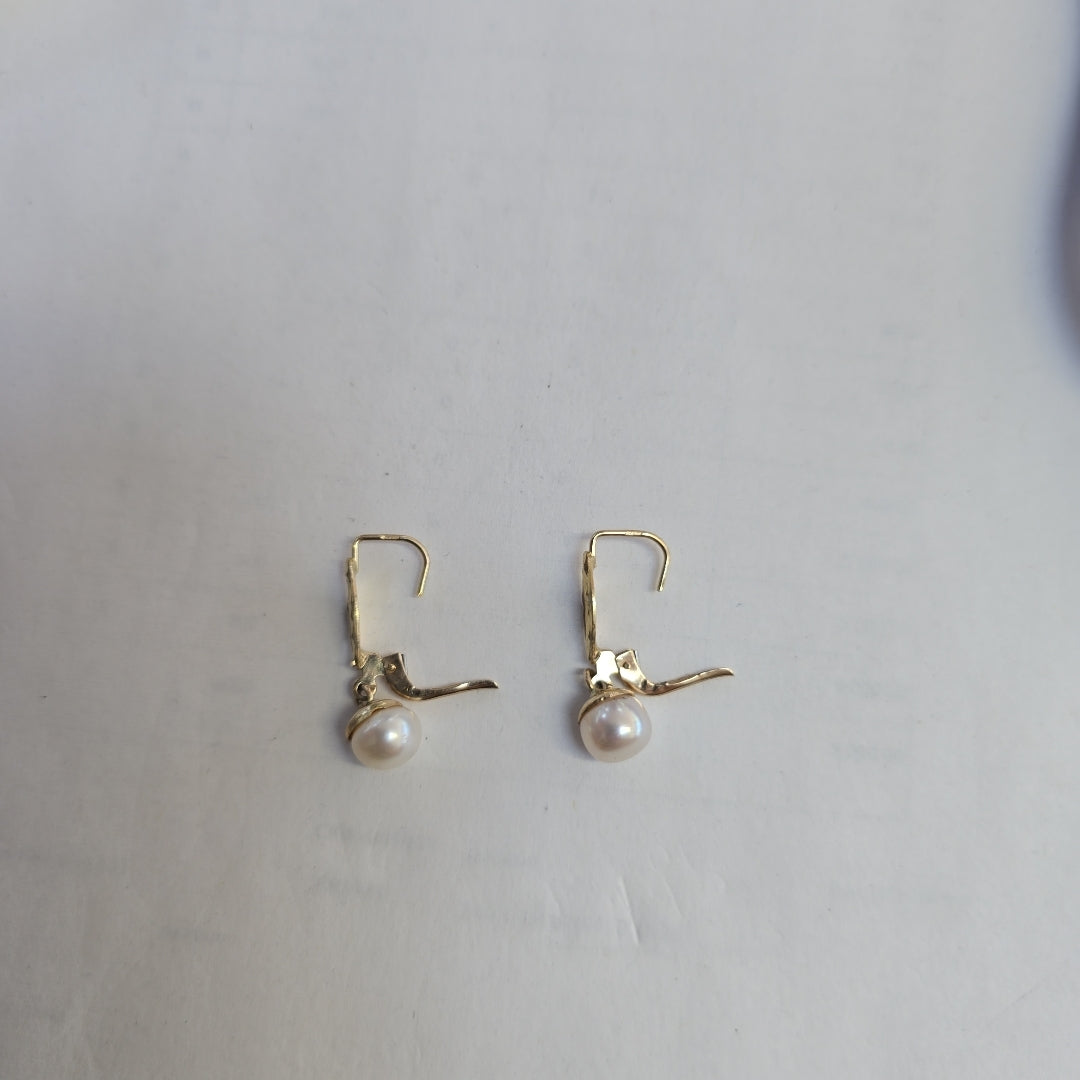 ARETES PAR ORO 8 K 2.2 GRMS (SEMINUEVO)