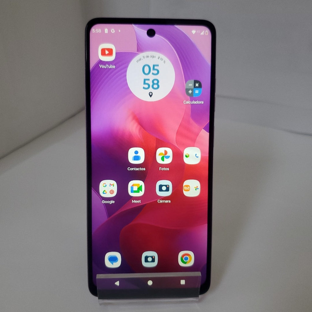 CELULAR MOTOROLA MOTO G24 XT2423-1 (2024) 256 GB 4 GB RAM (SEMINUEVO)