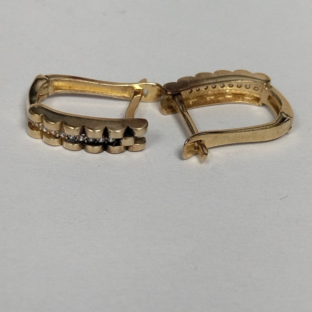 ARRACADAS PAR ORO 10 K 3,00 GRMS (SEMINUEVO)