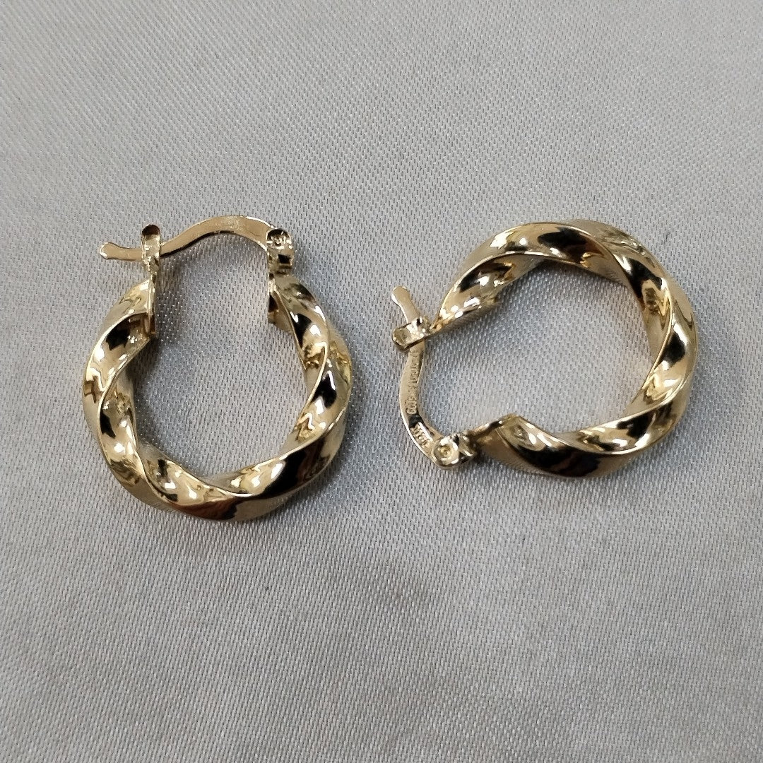ARETES ARRACADA TORZAL 14K 1.9 GR (NUEVO)