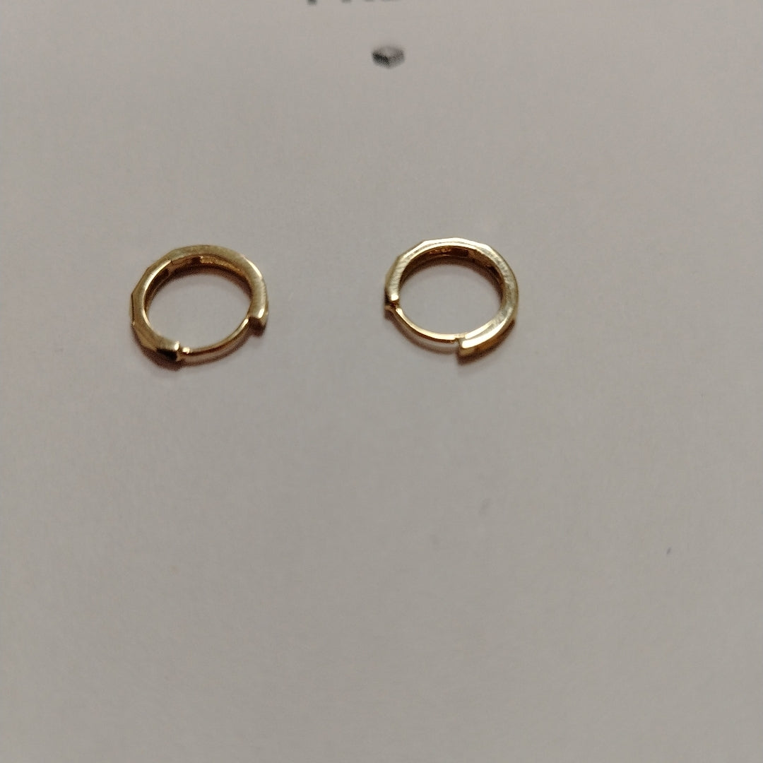 HUGGIES ORO 14K 1.3 (NUEVO)
