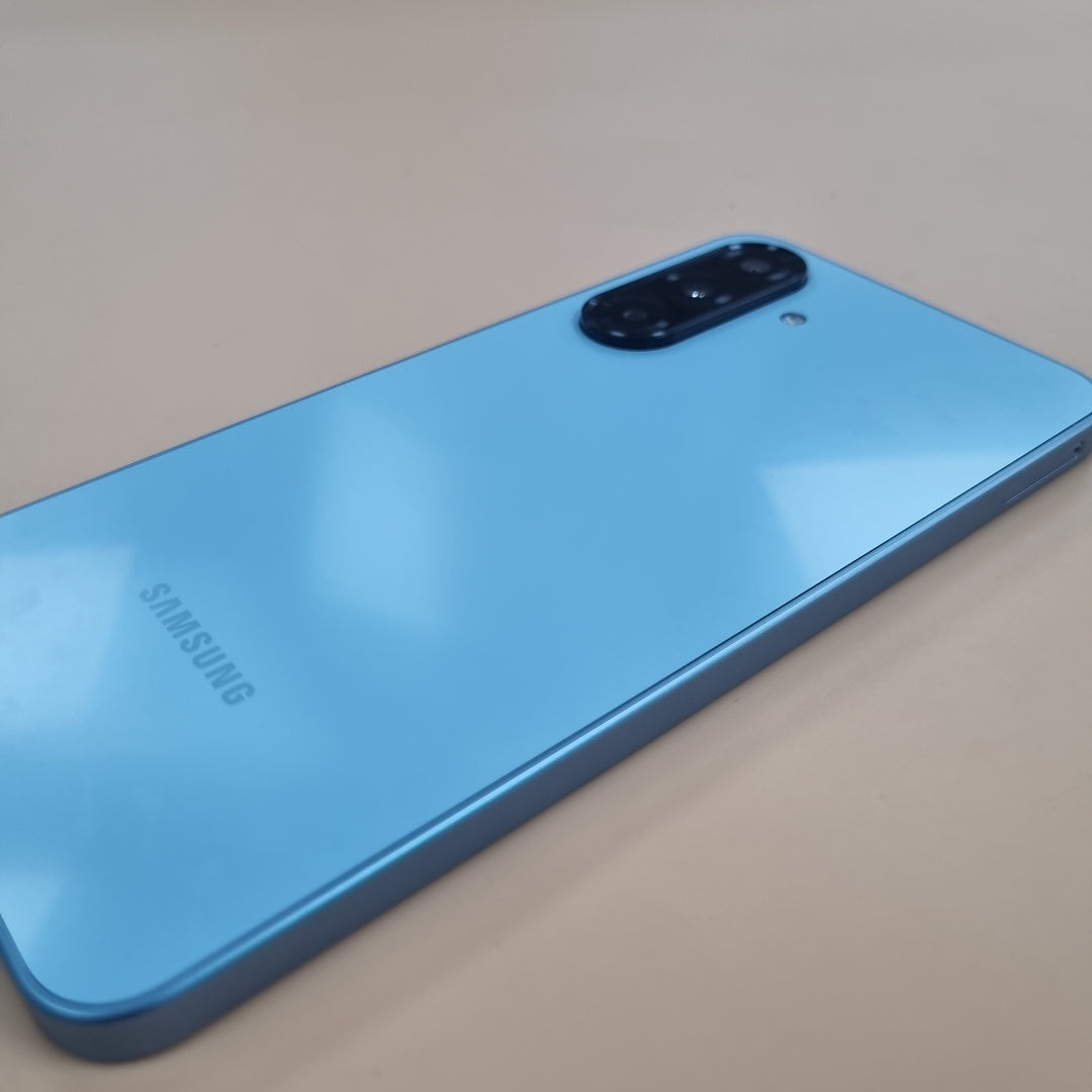 CELULAR SAMSUNG GALAXY A17 SM-A175F (2025) 128 GB 4 GB RAM (SEMINUEVO)