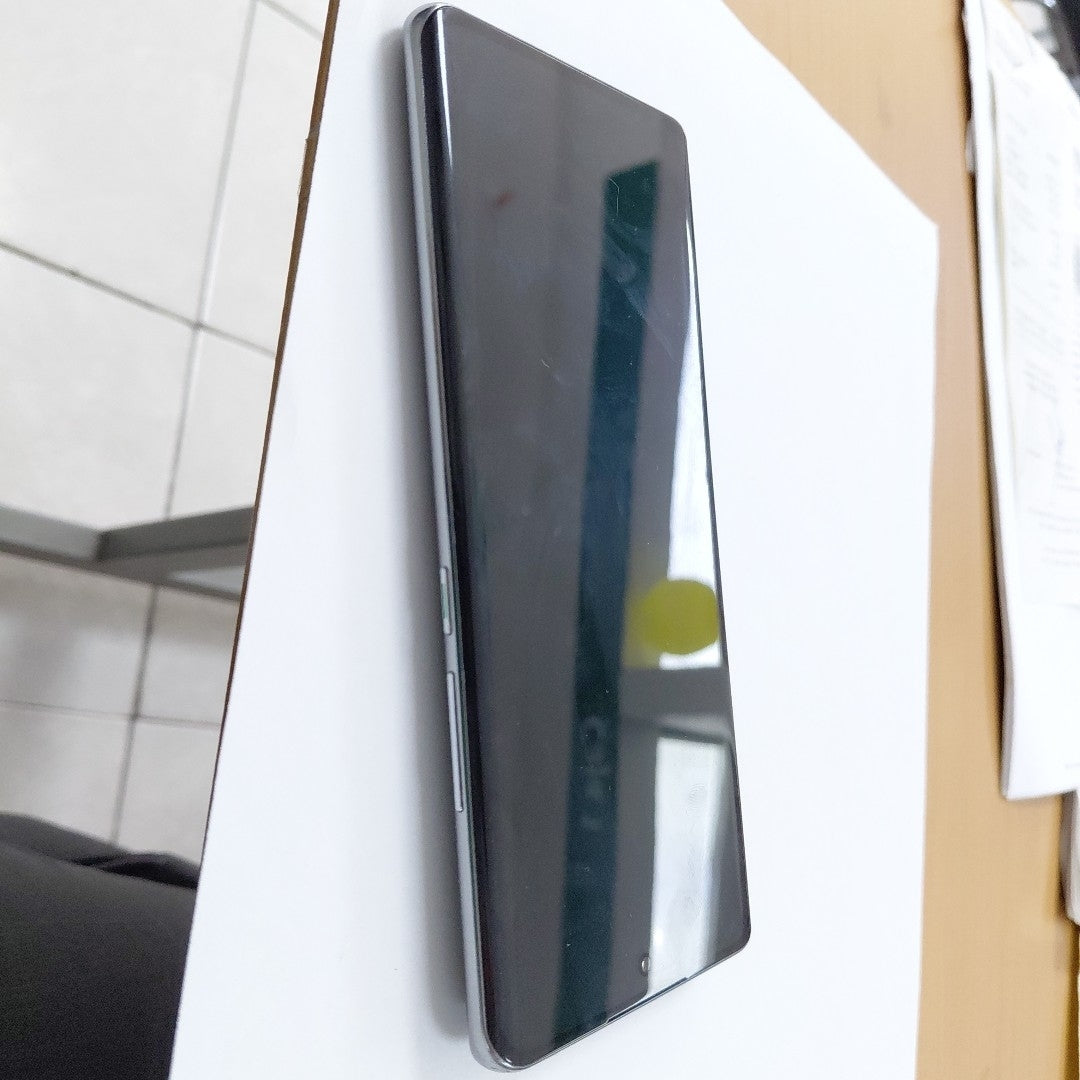 CELULAR OPPO RENO 10 CPH2531 (2023) 256 GB 8 GB RAM (SEMINUEVO)
