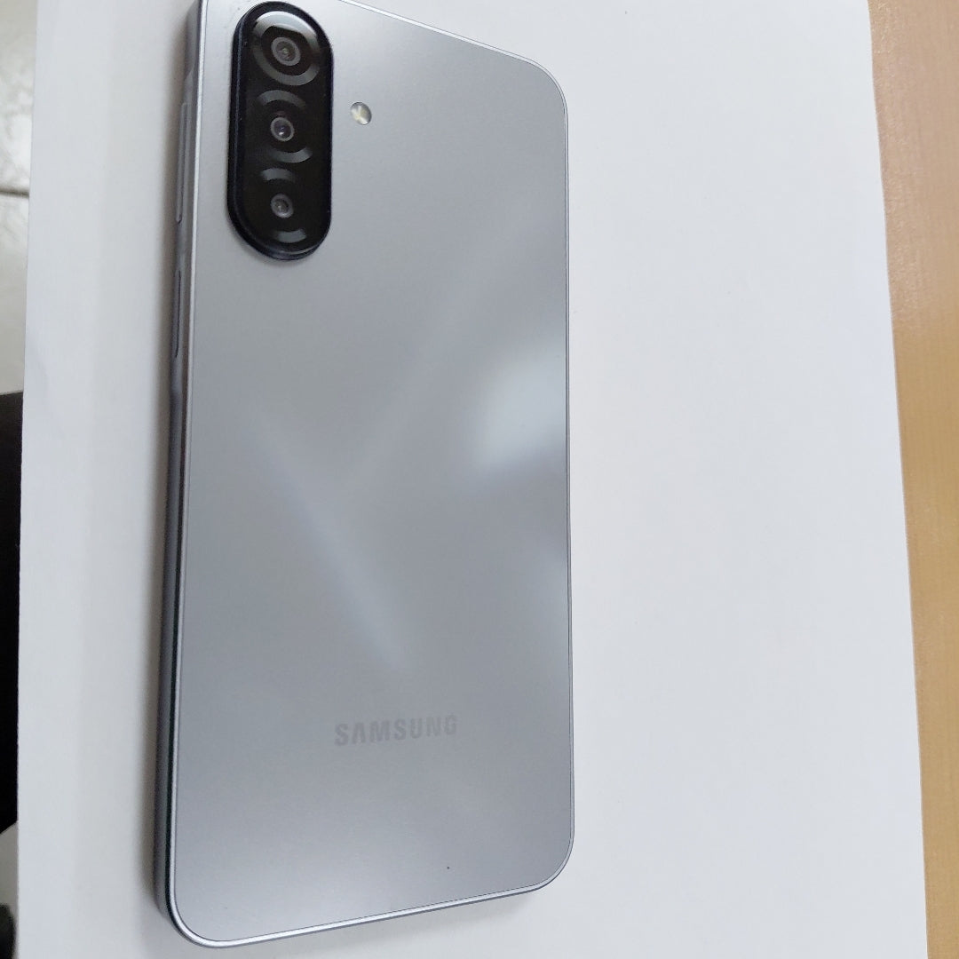 CELULAR SAMSUNG GALAXY A17 SM-A175F (2025) 128 GB 4 GB RAM (SEMINUEVO)