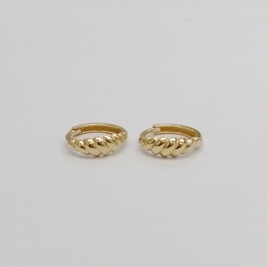 HUGGIES ORO 14K 1.3 (NUEVO)