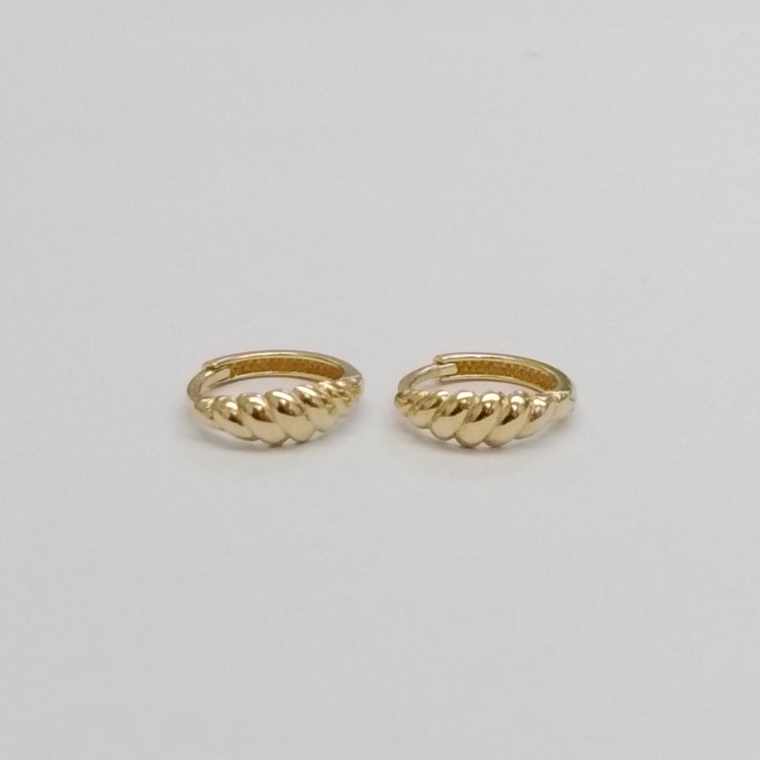 HUGGIES ORO 14K 1.3 (NUEVO)