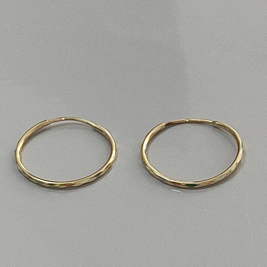 ARRACADAS PAR ORO 10 K 1 GRMS (SEMINUEVO)