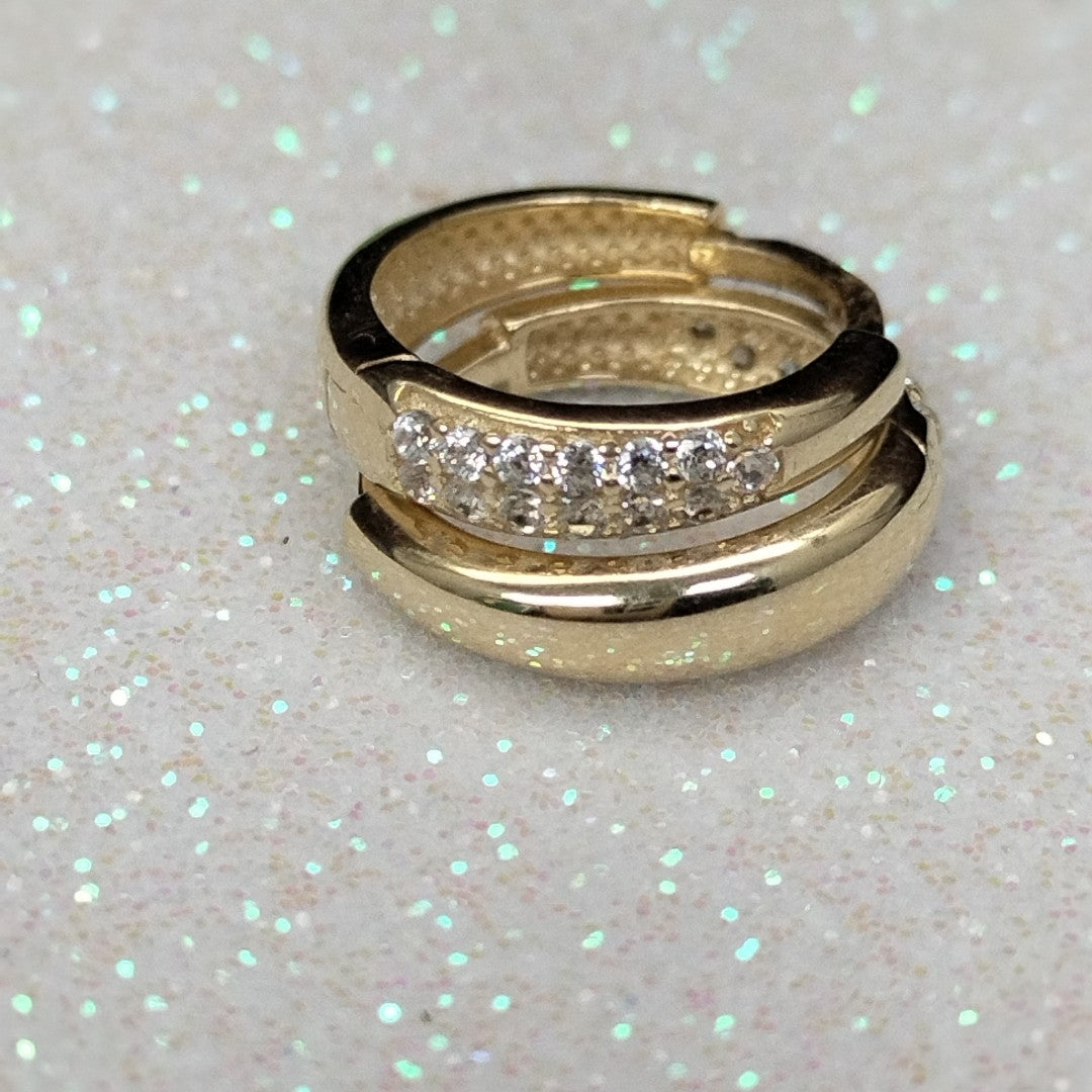 HUGGIES ORO 14K 1.5 (NUEVO)