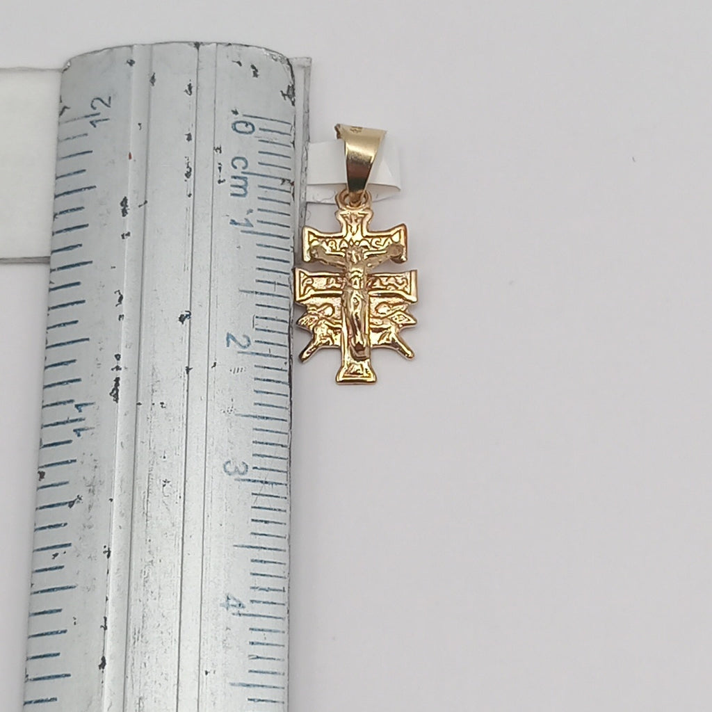 CRUZ DE CARAVACA, DIJE ORO 10 K 0.7 GRMS (SEMINUEVO)