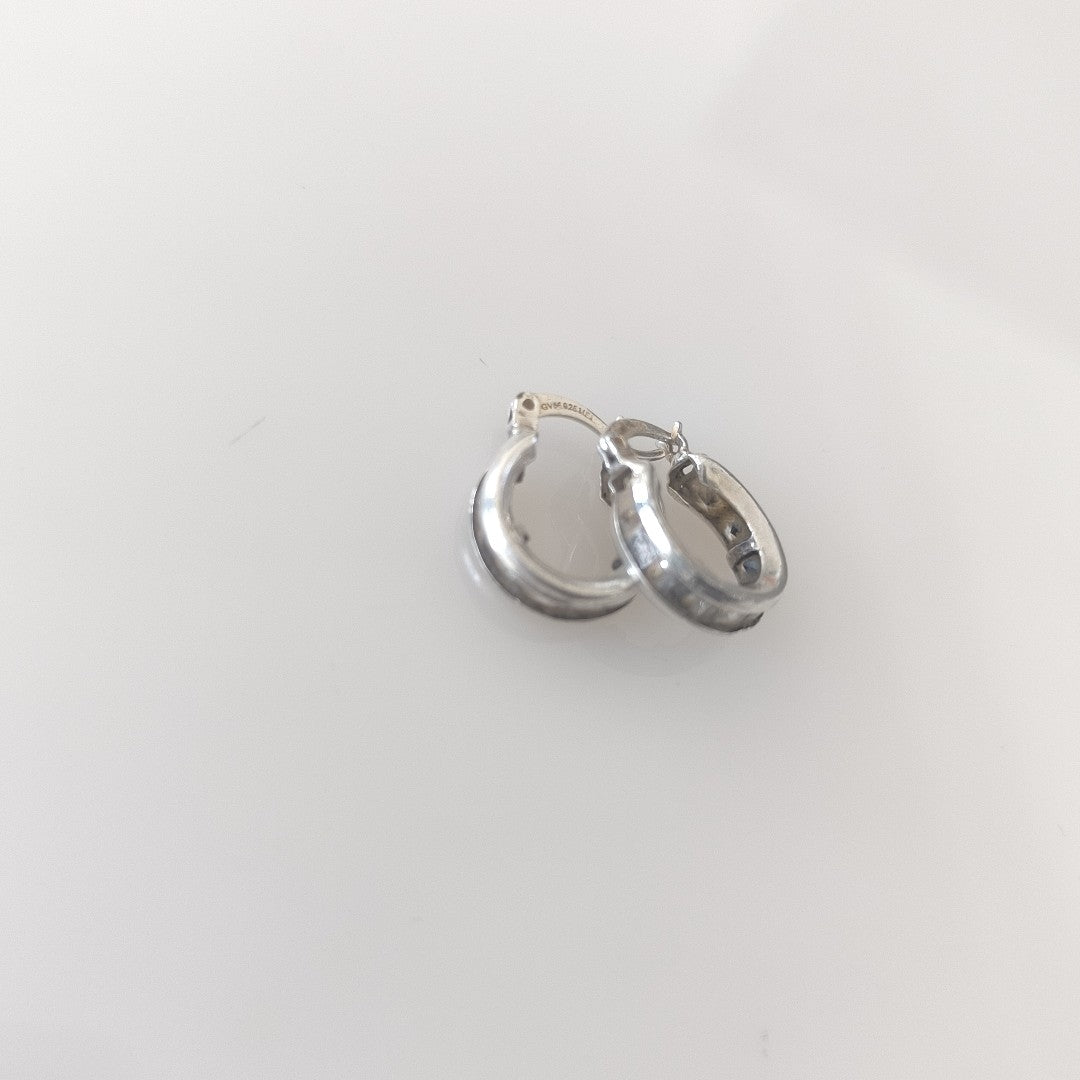 ARRACADAS PAR PLATA 3.3 GRMS (SEMINUEVO)