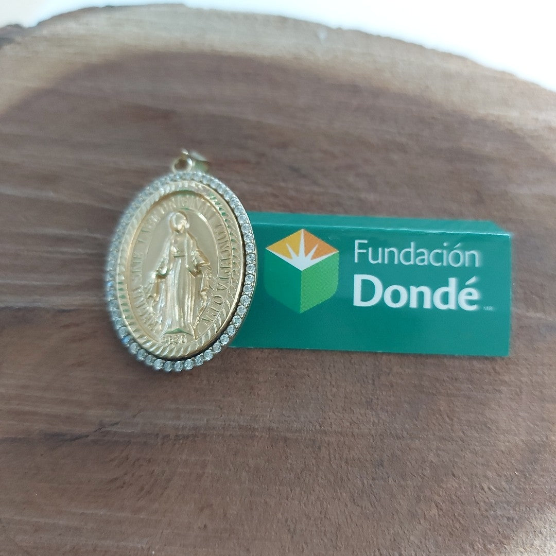 MEDALLA RELIGIOSA ORO 10 K 3.4 GRMS (SEMINUEVO)