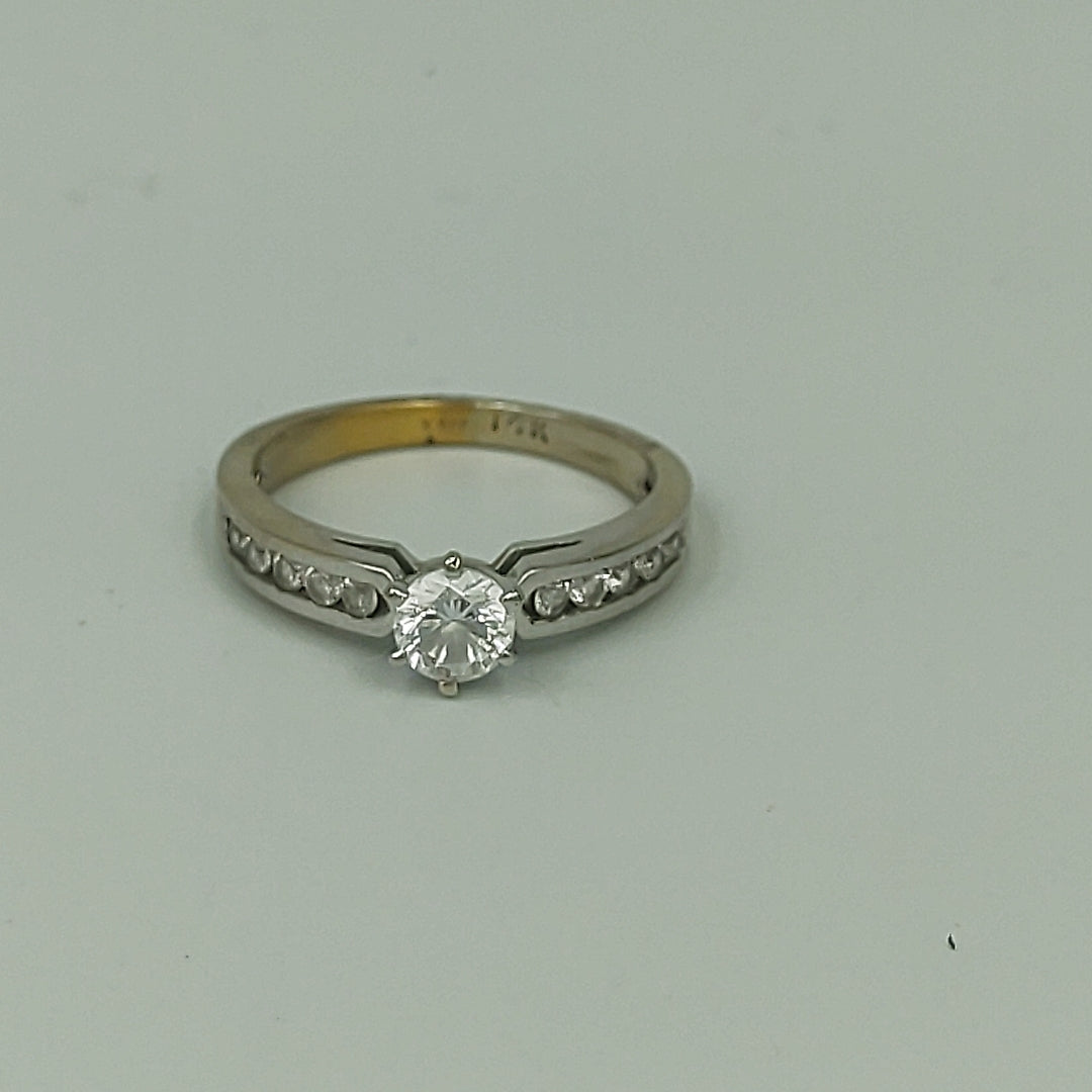 ANILLITO ORO,ORO BLANCO 10 K 2,90 GRMS (SEMINUEVO)