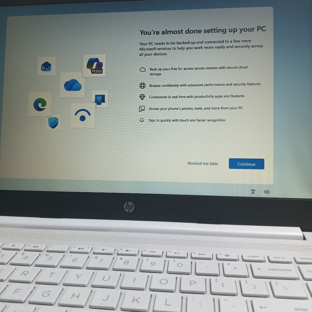 LAPTOP HP 14-DQ3000DX (2025) 64 GB SSD 4 GB RAM (SEMINUEVO)