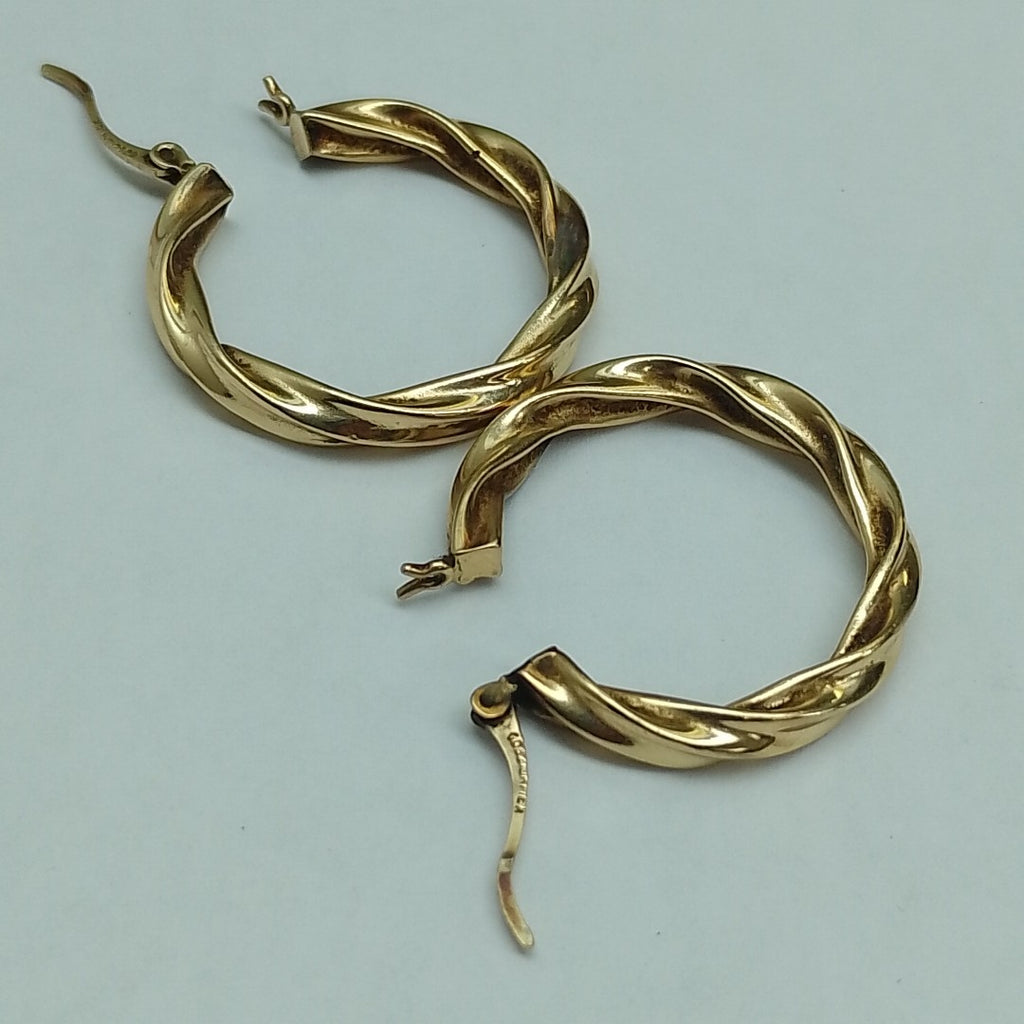 ARRACADAS PAR ORO 10 K 5.1 GRMS (SEMINUEVO)