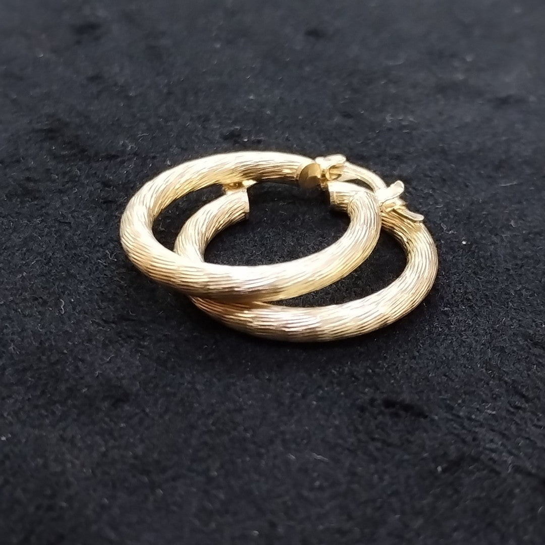 ARETES TEJIDO ARRACADAS ASTRIADAS 14K 2.9 GR (NUEVO)