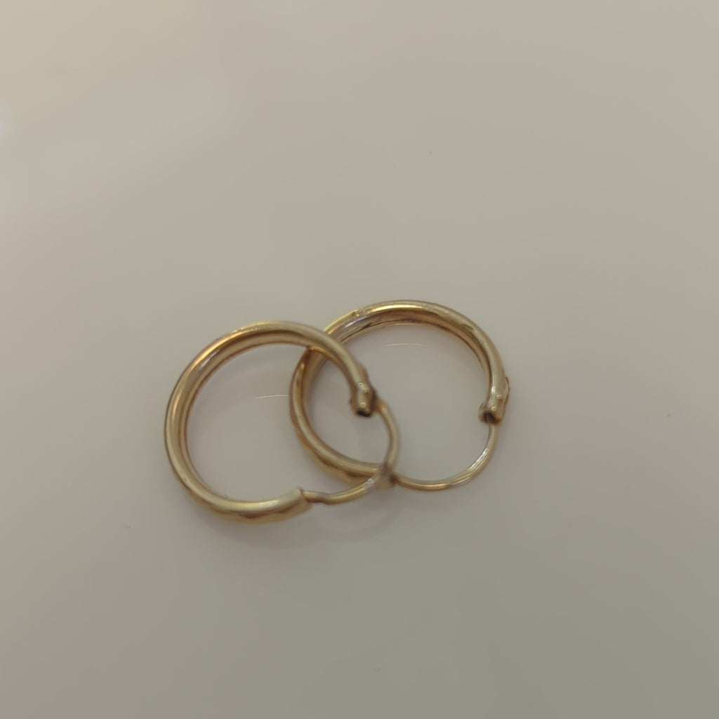 ARRACADAS PAR ORO 10 K 1.1 GRMS (SEMINUEVO)