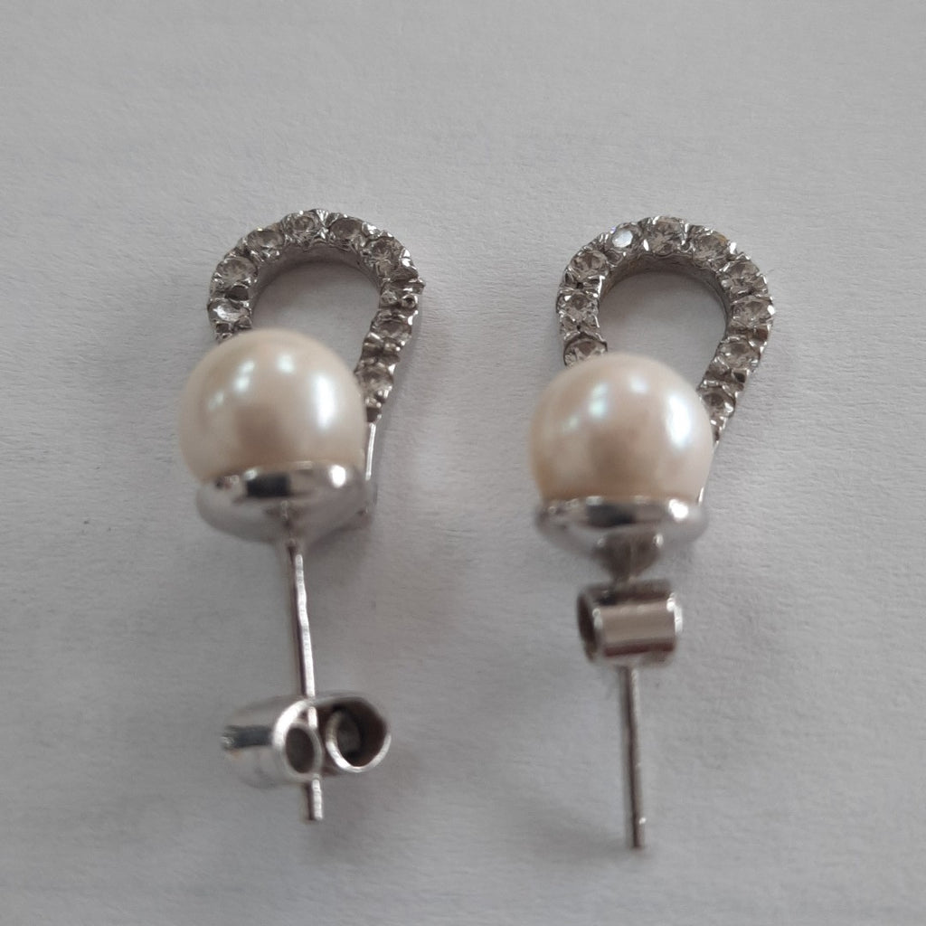 BROQUELES PAR ORO, ORO BLANCO 14 K 5.2 GRMS (SEMINUEVO)