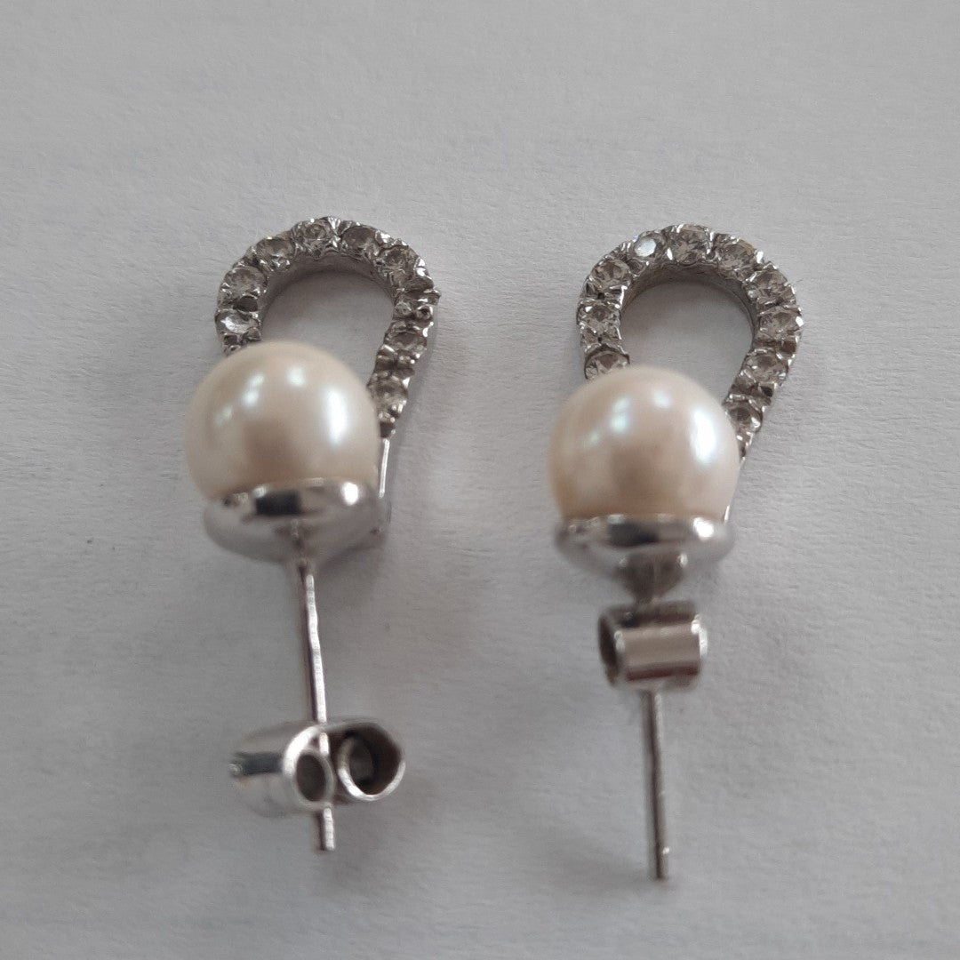 BROQUELES PAR ORO, ORO BLANCO 14 K 5.2 GRMS (SEMINUEVO)