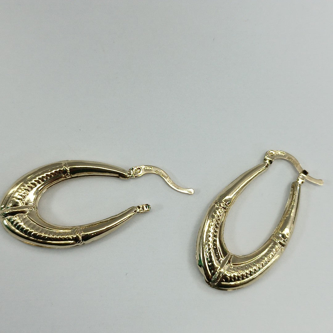 ARETES ARRACADAS ESTRIADAS 14K 2.6 GR (NUEVO)