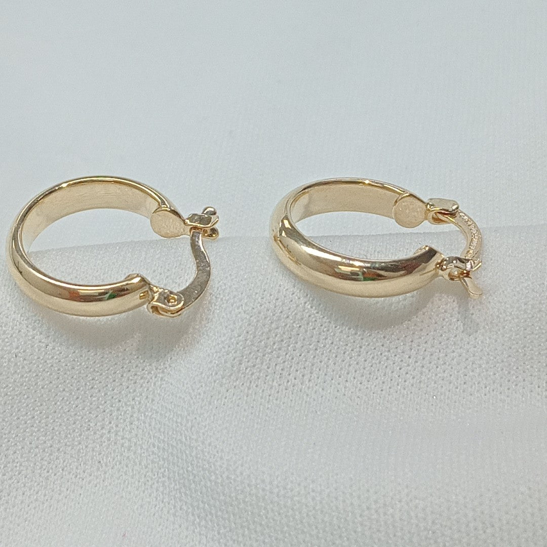 ARETES ARRACADA LISA 14K 1.8 GR (NUEVO)