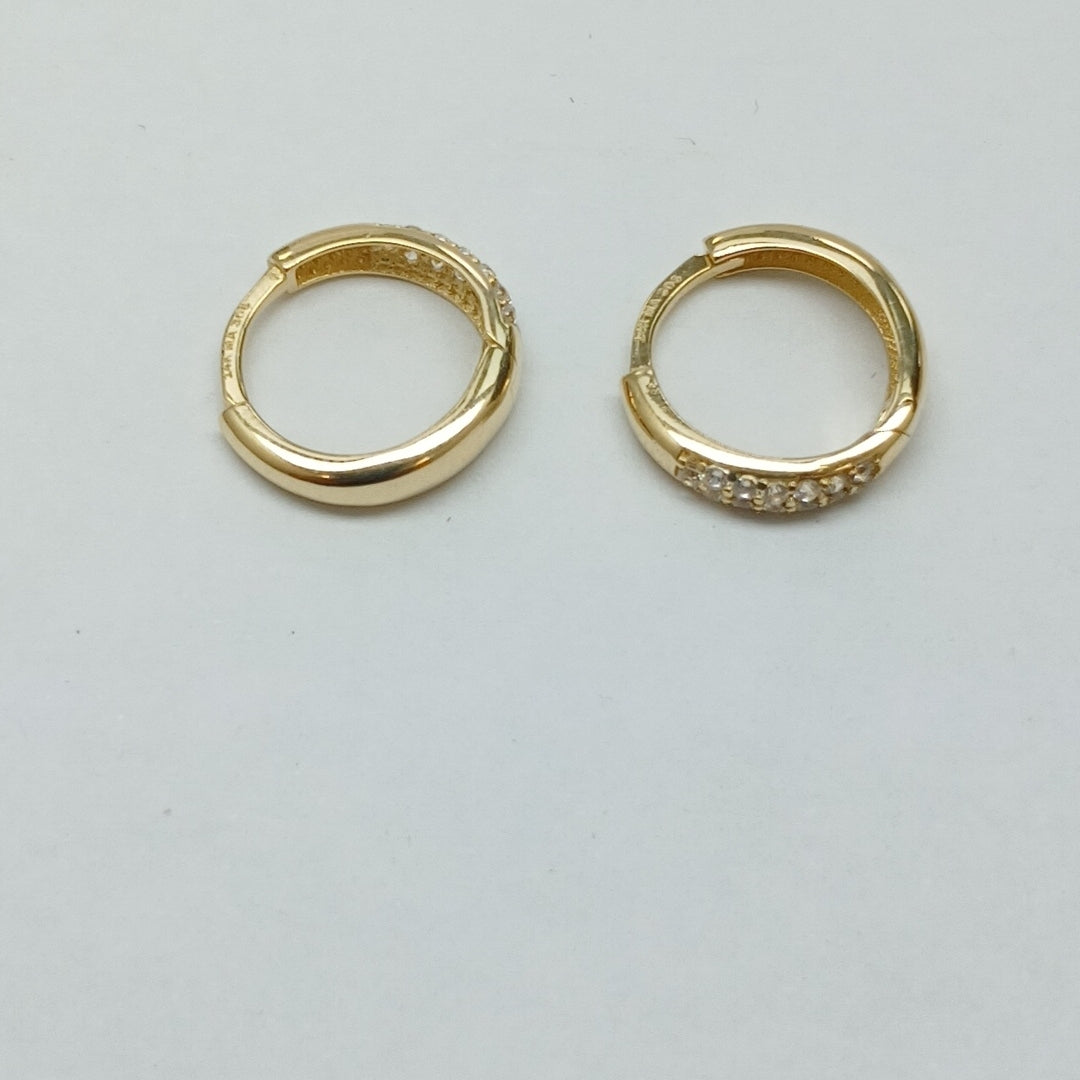 HUGGIES ORO 14K 1.5 (NUEVO)