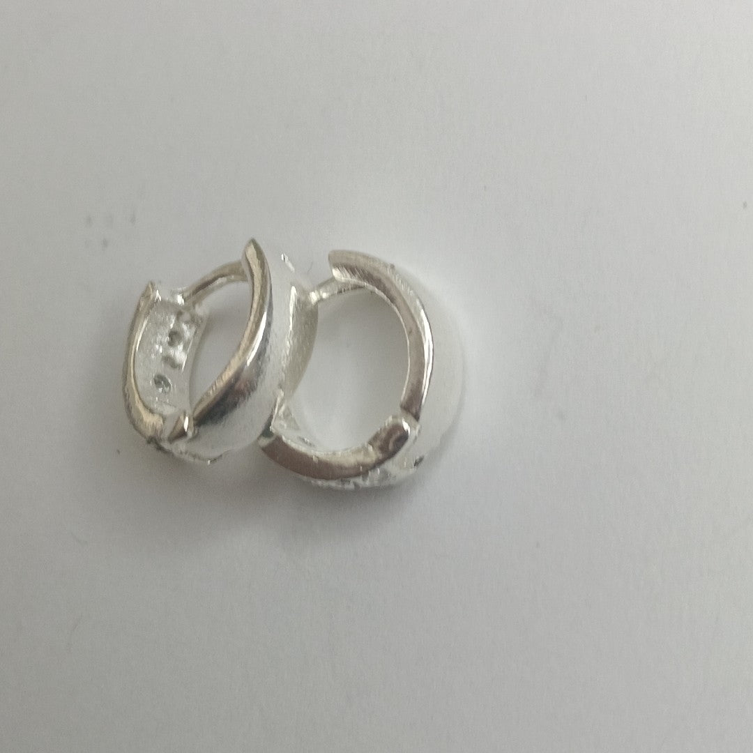 ARRACADAS C/CIRCONIAS PLATA .925 2.4 GR (NUEVO)
