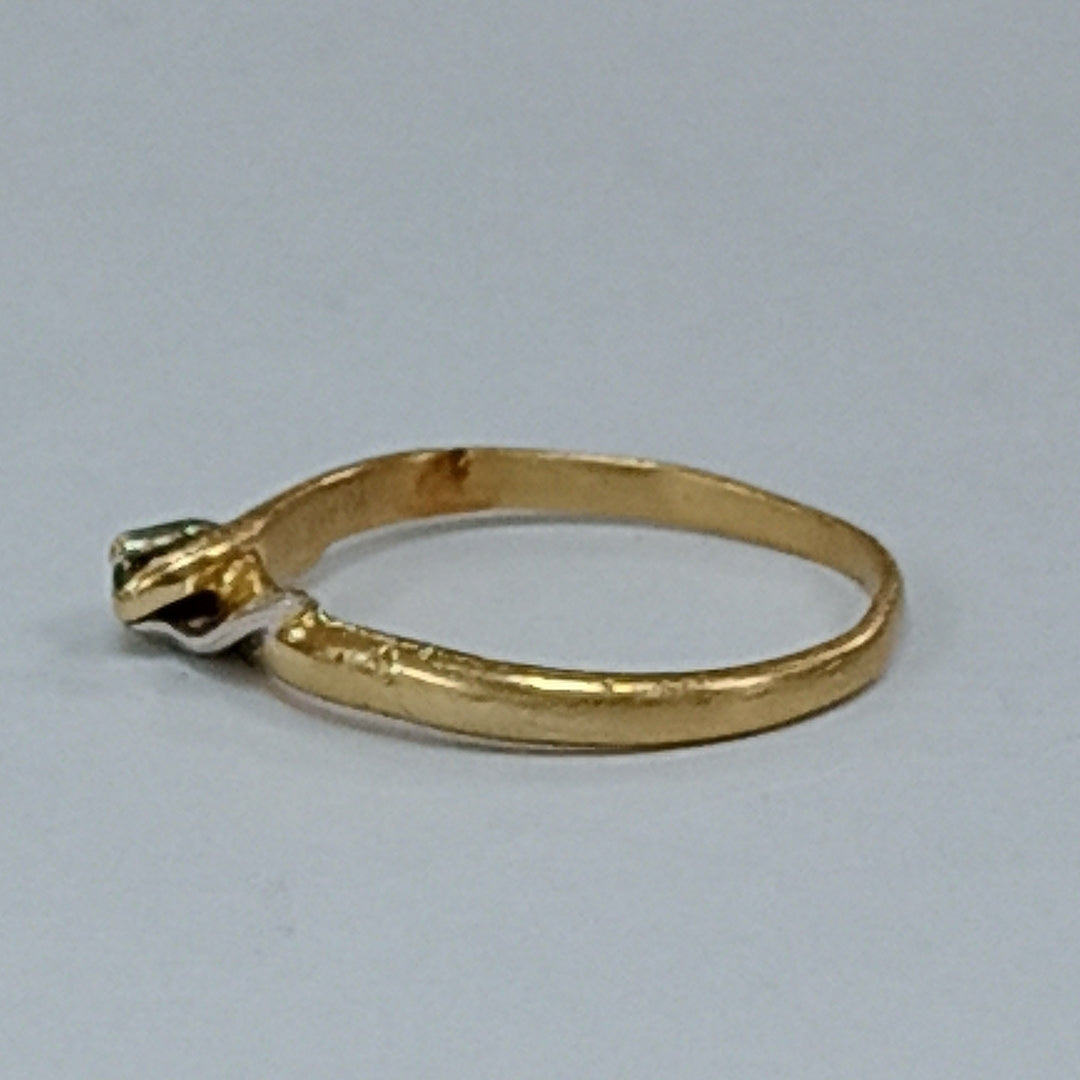 ANILLITO, SOLITARIO ORO, ORO COMBINADO 14 K 1.7 GRMS (SEMINUEVO)