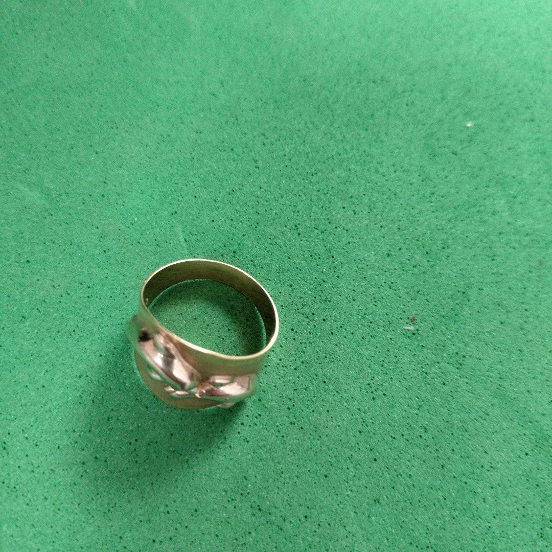 ANILLITO ORO 10 K 3.8 GRMS (SEMINUEVO)