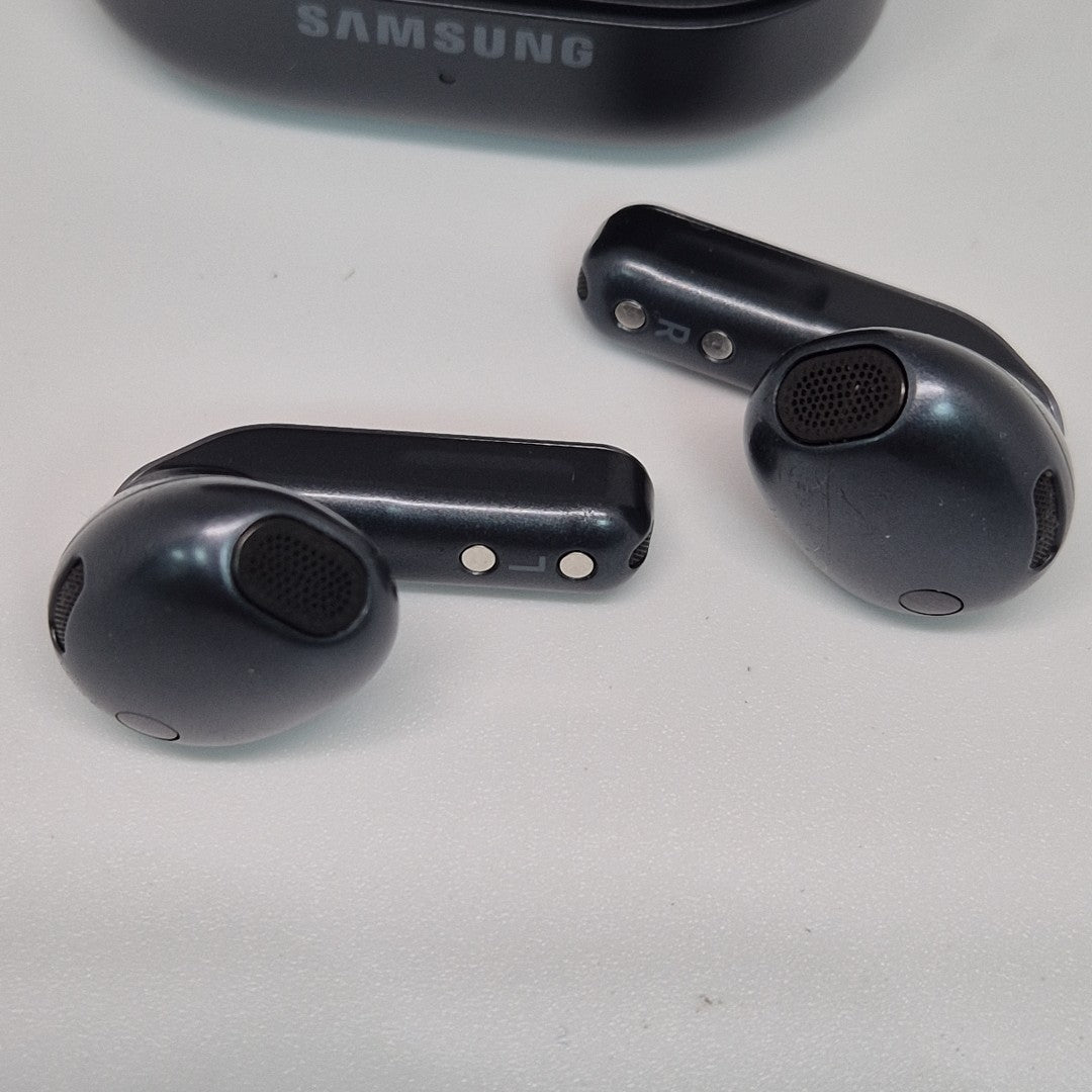 AUDIFONOS SAMSUNG GALAXY BUDS 4 SM-R540 INALAMBRICO IN EAR (SEMINUEVO)