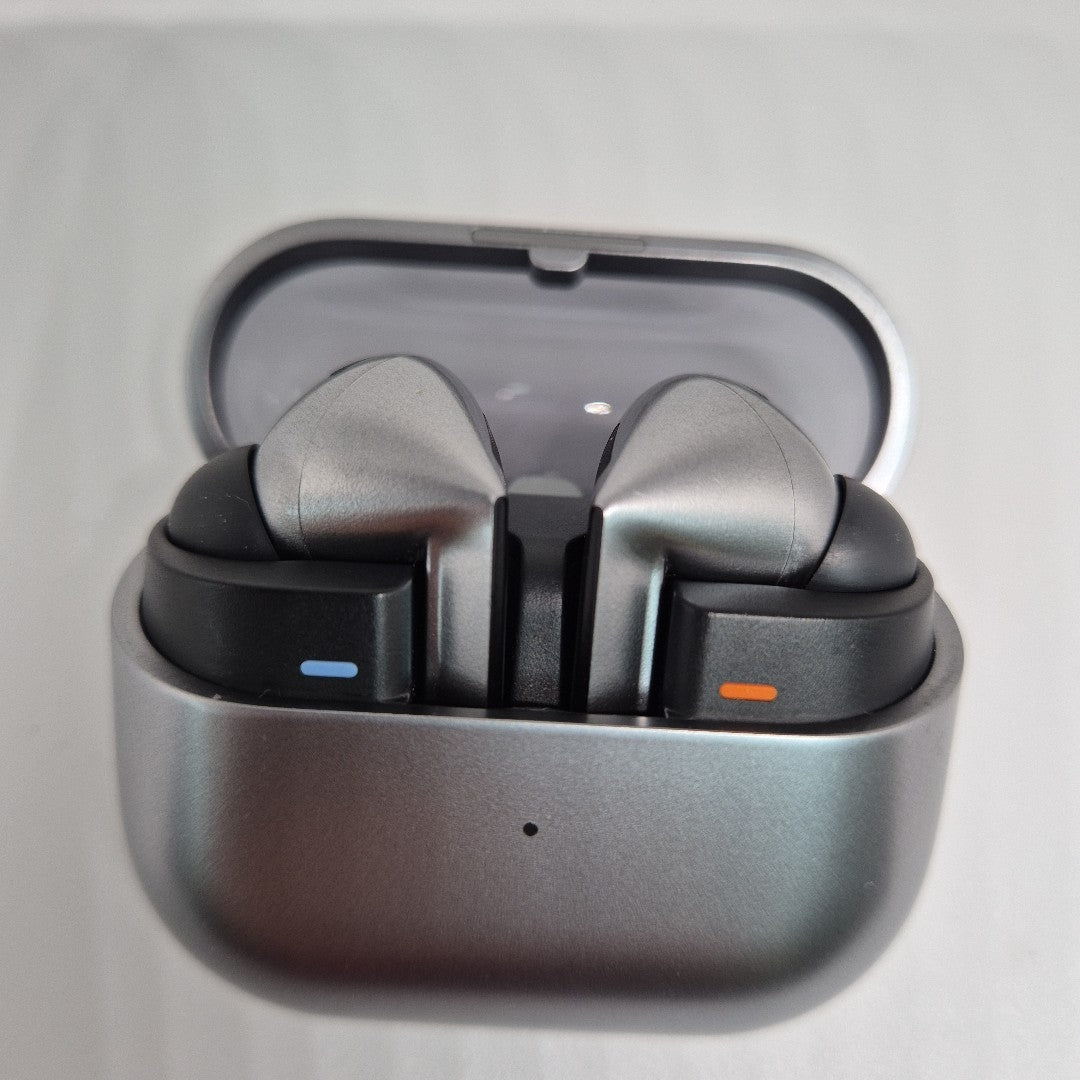 AUDIFONOS SAMSUNG GALAXY BUDS 3 PRO SM-R630 INALAMBRICO IN EAR (SEMINUEVO)