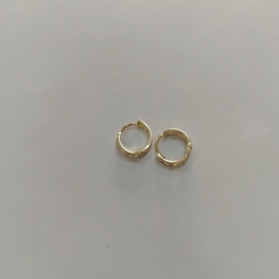 ARETES HUGGIES C CIRCONIA 14K 1.2 GR (NUEVO)