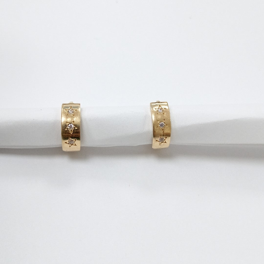 HUGGIES ORO 14K 2.4 (NUEVO)
